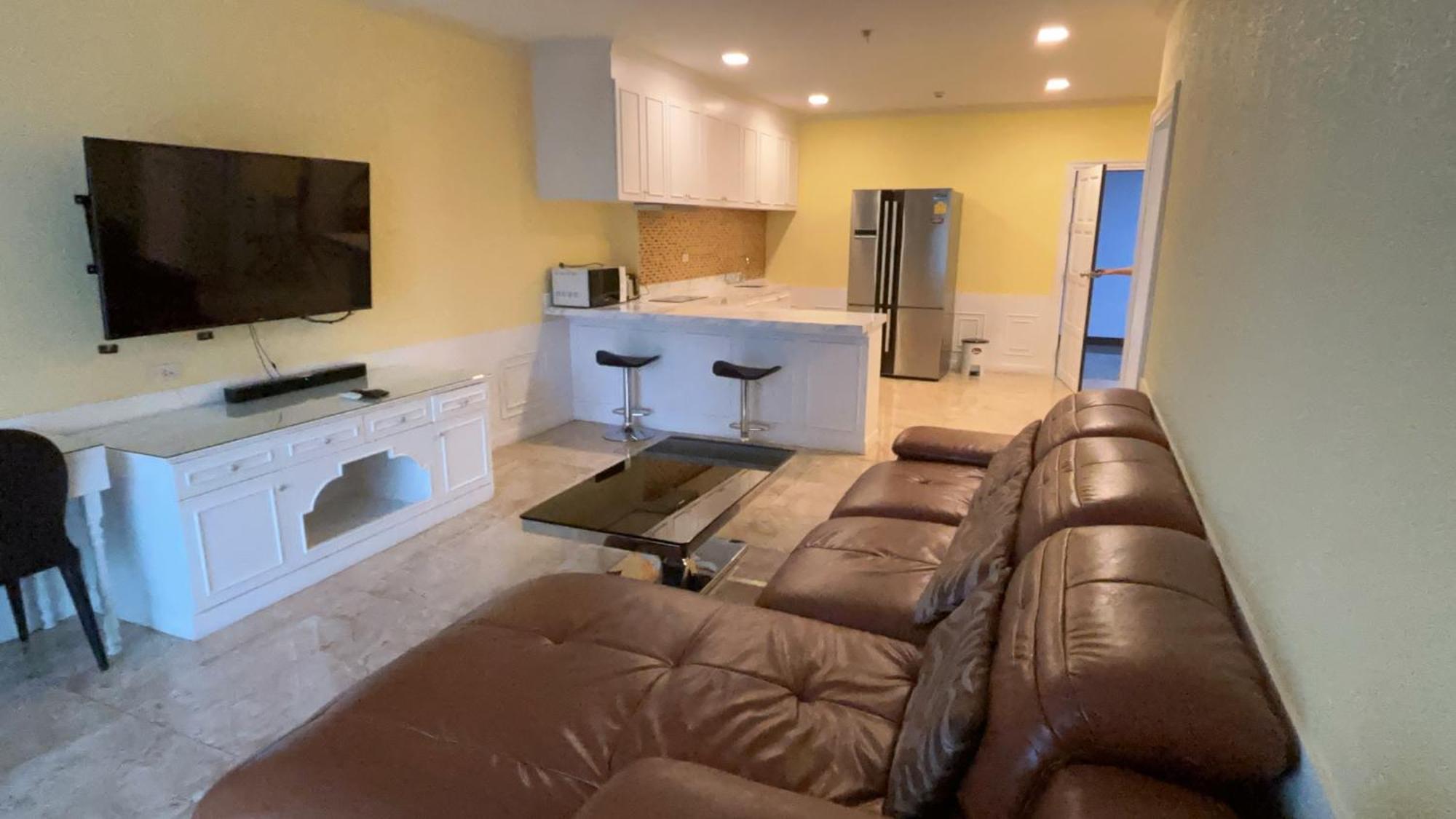 View Talay 6 Pattaya Beach By Anatolia Condo Suite Exterior photo
