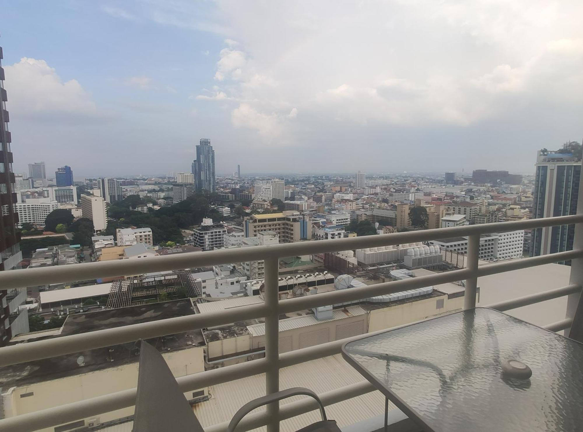 View Talay 6 Pattaya Beach By Anatolia Condo Suite Exterior photo