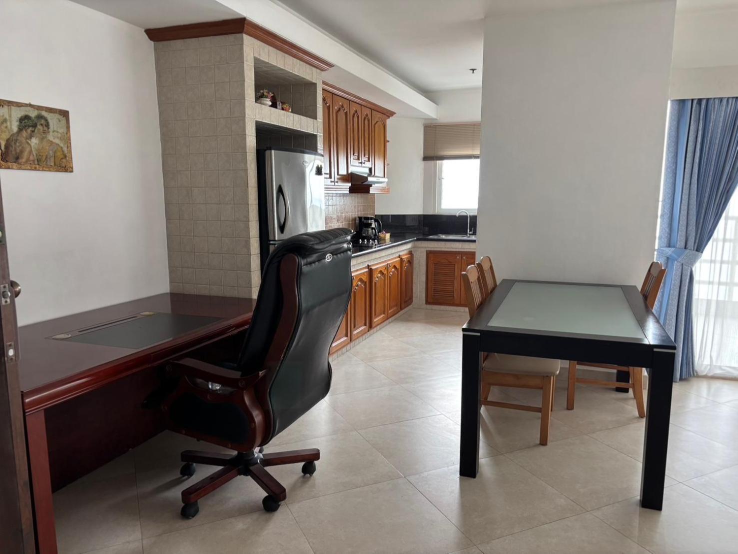 View Talay 6 Pattaya Beach By Anatolia Condo Suite Exterior photo